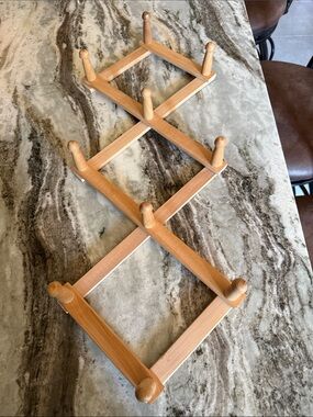 Expandable Natural Wood Wall Hooks Rack - Light Wood Peg Organizer